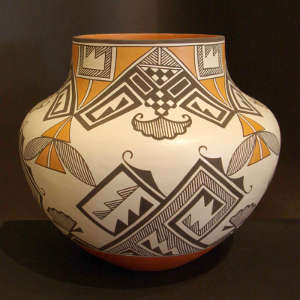 Geometric design on a polychrome jar