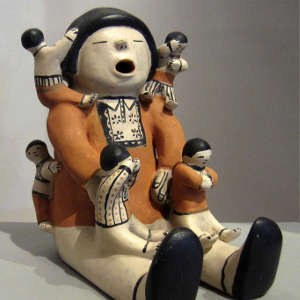 Seven children on a storyteller