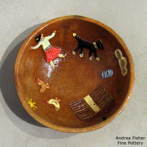 Dineh yard scene inside a brown bowl