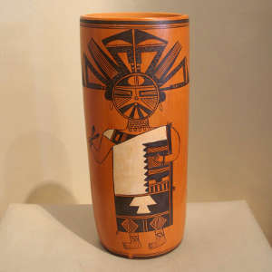 Palhik Mana and geometric design on a polychrome yellow ware cylinder