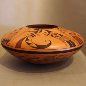 Bird element and geometric design on a polychrome jar