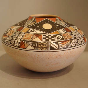 Shard and geometric design on a jar