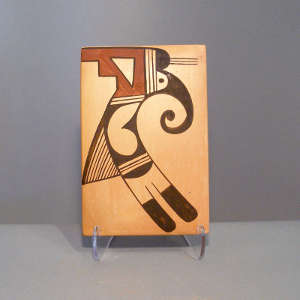 Bird element design on a polychrome tile