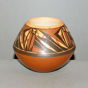 Geometric design on a polychrome jar