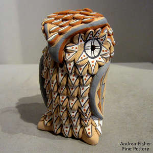 Owl figure