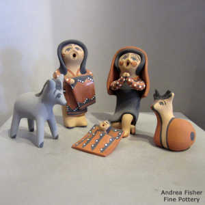 5 pieces in a nativity set