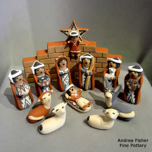 12 pieces in a nativity set