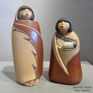 Two pieces in a nativity set