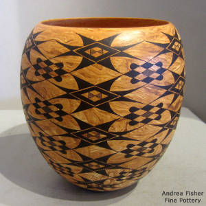 Star design on a Mixed clay jar