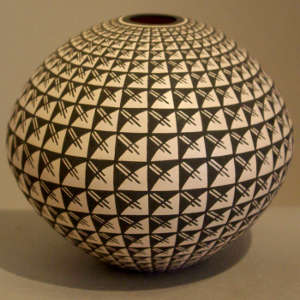 Clouds and rain geometric design on a black and white seed pot
