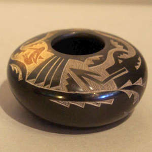 Sgraffito avanyu, hummingbird and geometric design on a polished black jar