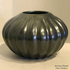 Black melon jar