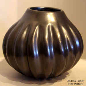 Black melon jar