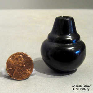 Black miniature double-shouldered jar