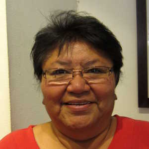 Lorraine Chinana Jemez Pueblo potter Lorraine Chinana