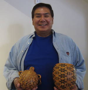 Laguna Pueblo potter Calvin Analla Jr. Photo of Calvin Analla Jr.