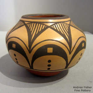 Geometric design on a polychrome jar