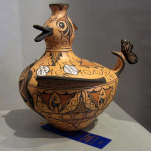 Traditional Zuni designs on a Zuni duck pot