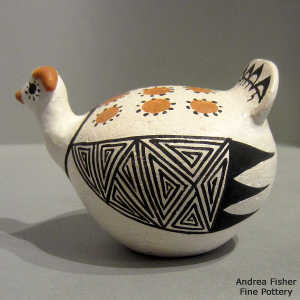 Bird element and geometric design on a polychrome turkey