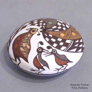 Quail, fine line and geometric design on a polychrome seed pot