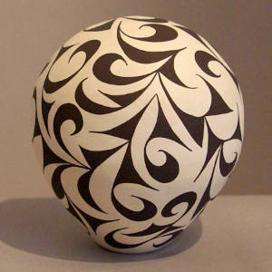 Tattoo design on a black and white seed pot