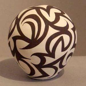 Tattoo design on a black and white seed pot