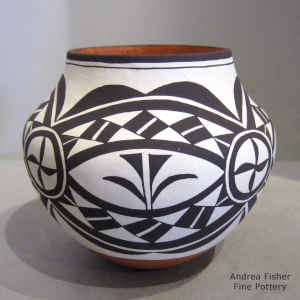 Geometric design on a polychrome jar