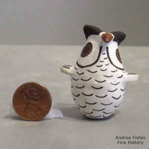 Miniature owl figure