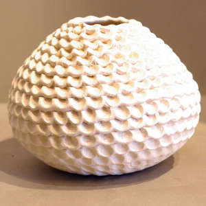 Corrugated white jar