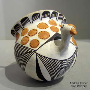 Geometric design on a turkey figure
