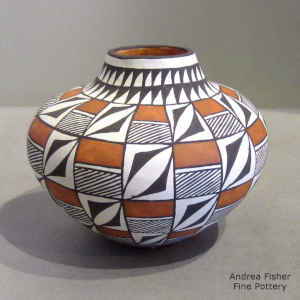 Polychrome jar decorated with a geometric design
