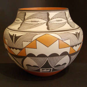 Geometric design on a polychrome jar