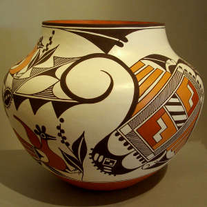 Bird, medallion and geometric design on a polychrome jar