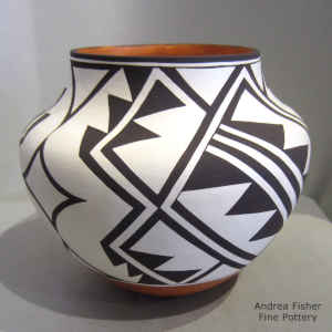Geometric design on a polychrome jar