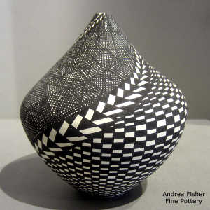 Geometric design on a black and wgite tear drop jar