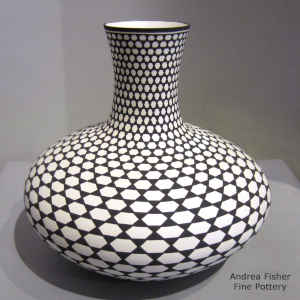 Black and white vase with a geometric design