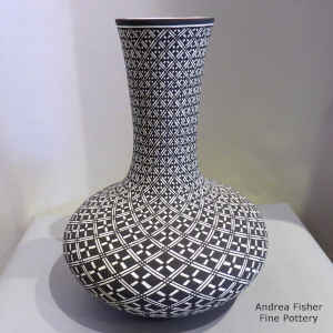 Black and white vase with a geometric design
