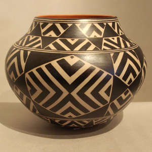 Geometric design on a polychrome jar