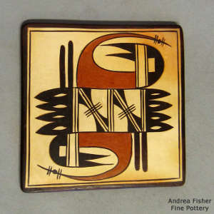 Bird element and geometric design on a polychrome tile