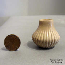 Miniature tan melon jar