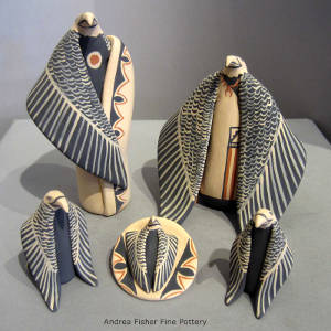 Five pieces in an eagle nativity set