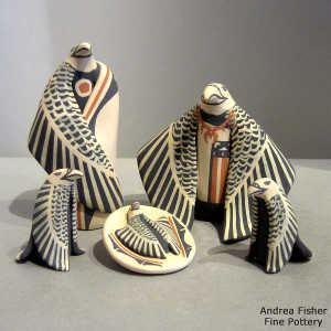 8 pieces in an eagle nativity set