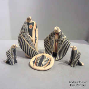 Eagle nativity set with 5 pieces