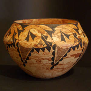 Black geometric design on a Mixed clay pot
