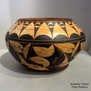Geometric design on a Mixed clay jar