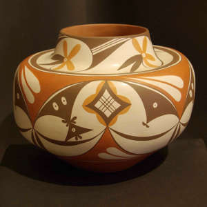 Geometric design on a polychrome jar