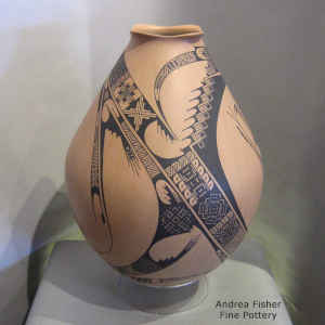 Buff jar with organic opening and black serpent and geometric design