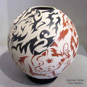 Polychrome jar with optical effect sgraffito wildlife and nature design