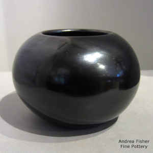 A plain black jar