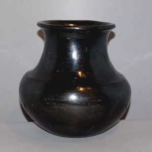 Plain polished black water jar